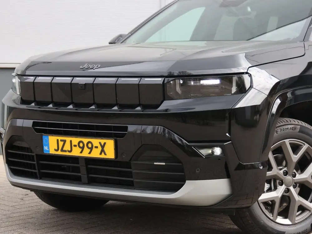 Jeep Compass 1.2 e-Hybrid First Edition uit 2026, foto 5