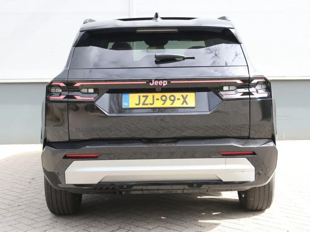 Jeep Compass 1.2 e-Hybrid First Edition uit 2026, foto 7