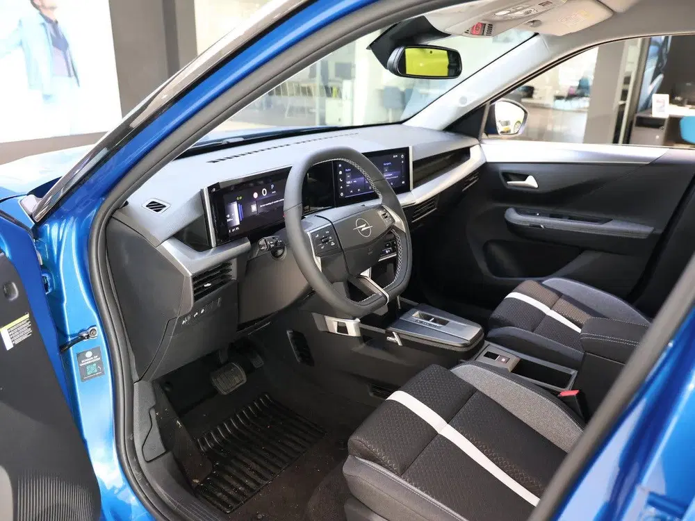 Opel Frontera SUV GS Hybrid 145 pk 7p Automaat uit 2026, foto 11