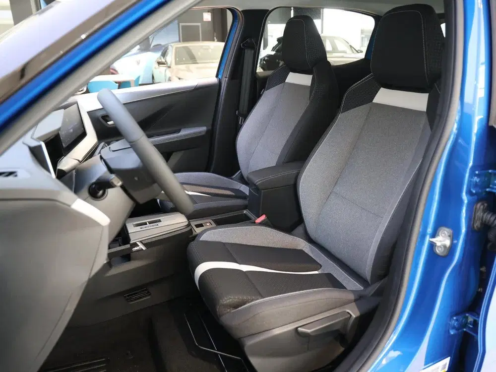 Opel Frontera SUV GS Hybrid 145 pk 7p Automaat uit 2026, foto 12