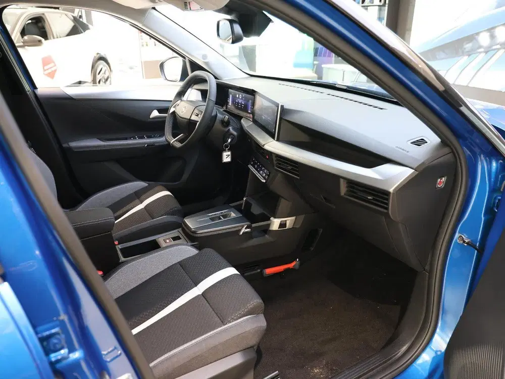 Opel Frontera SUV GS Hybrid 145 pk 7p Automaat uit 2026, foto 9