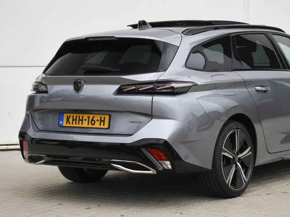 Peugeot 308 SW GT 1.6 Plug-in Hybrid 225pk Automaa PAN uit 2023, foto 7