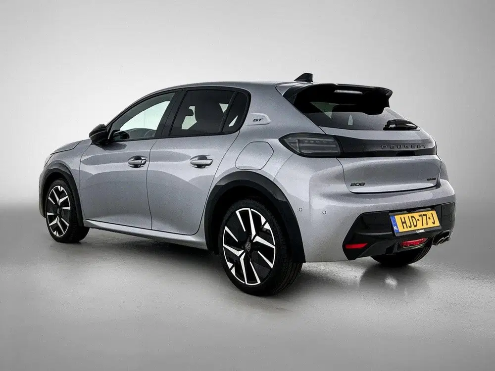 Peugeot 208 1.2 Hybrid GT 145pk Automaat uit 2025, foto 6