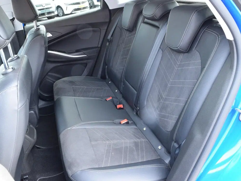 Opel Grandland 1.6 Turbo Plug-In Hybrid Level 3 SOH 98% uit 2023, foto 17