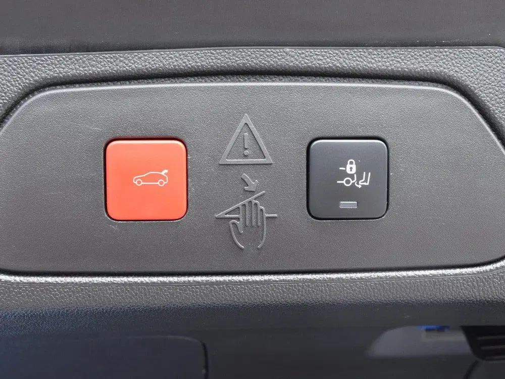 Opel Grandland 1.6 Turbo Plug-In Hybrid Level 3 SOH 98% uit 2023, foto 19