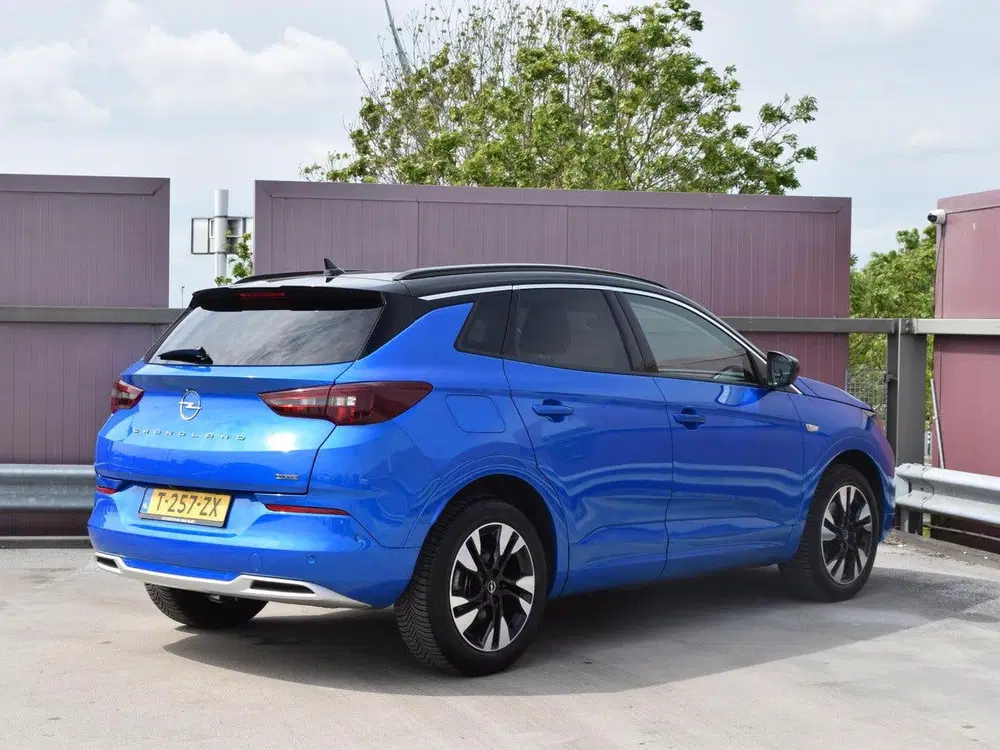 Opel Grandland 1.6 Turbo Plug-In Hybrid Level 3 SOH 98% uit 2023, foto 3