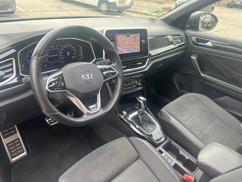 Volkswagen T-Roc 1.5 TSI 2xR-Line Panorama trekhaak 2023 uit 2023, foto 10
