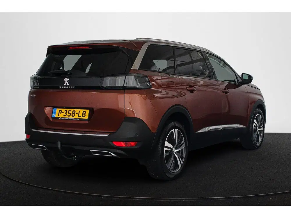 Peugeot 5008 1.2 PureTech Allure Pack Business Automaat uit 2022, foto 3