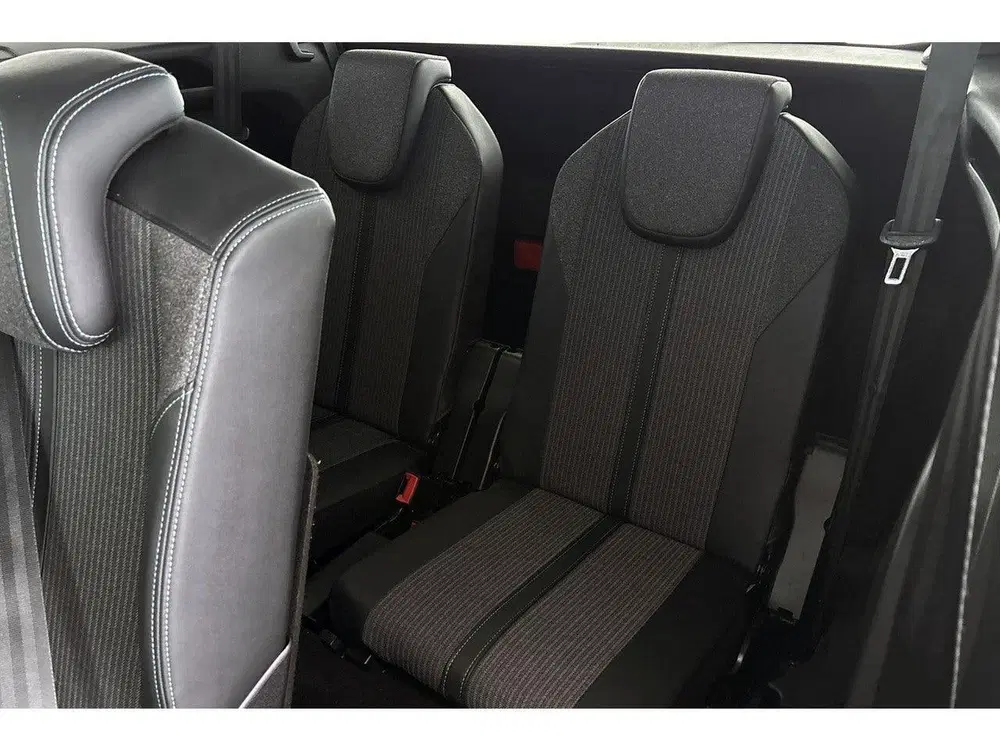 Peugeot 5008 1.2 PureTech Allure Pack Business Automaat uit 2022, foto 8