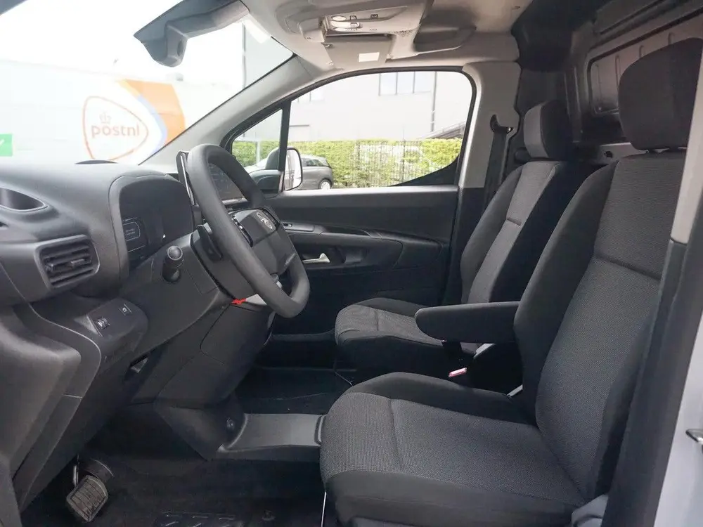 Opel Combo-E Electric L2 50kWh uit 2026, foto 12