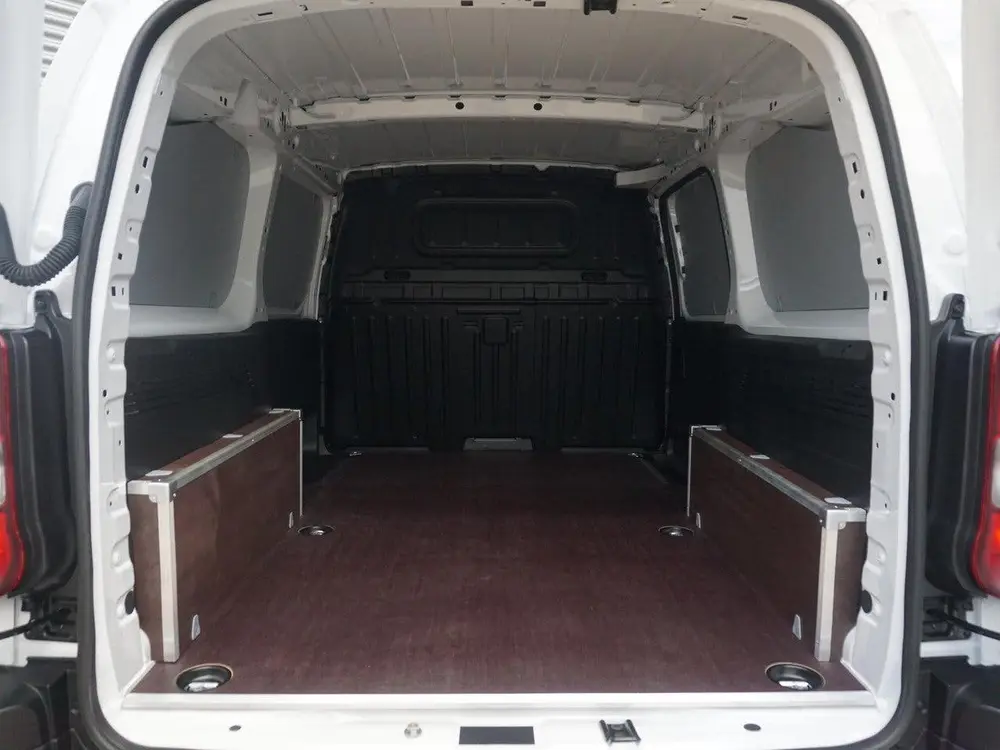 Opel Combo-E Electric L2 50kWh uit 2026, foto 8