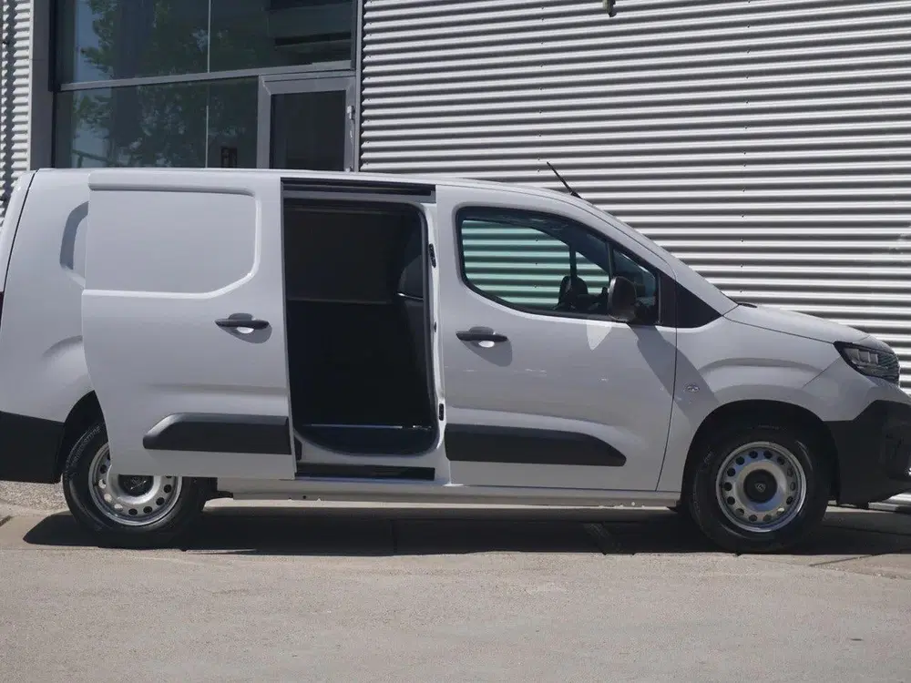 Peugeot Partner L2 50 kWh uit 2026, foto 8
