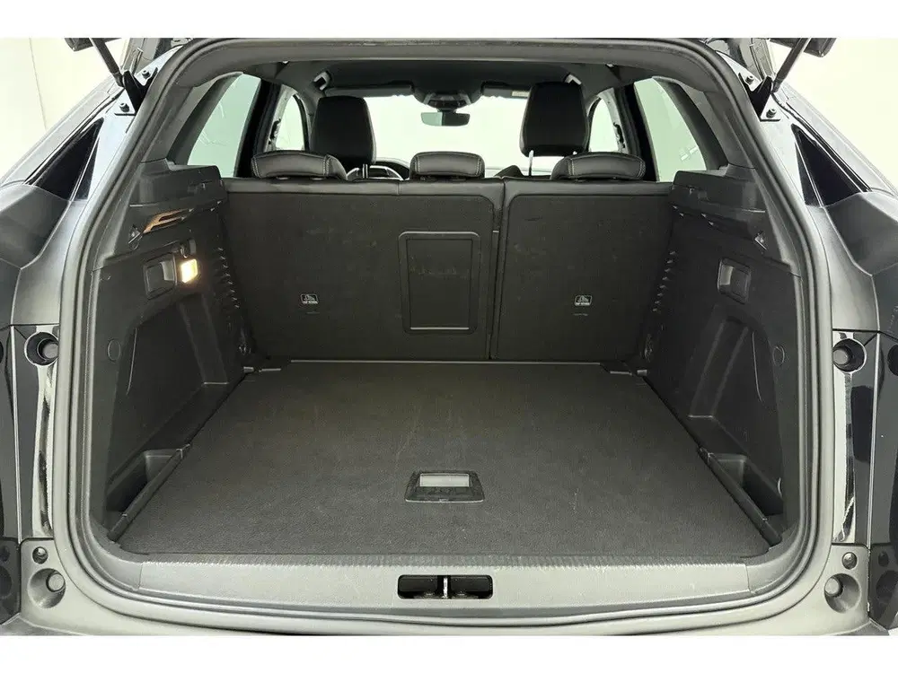 Peugeot 3008 1.2T 130pk GT uit 2024, foto 10