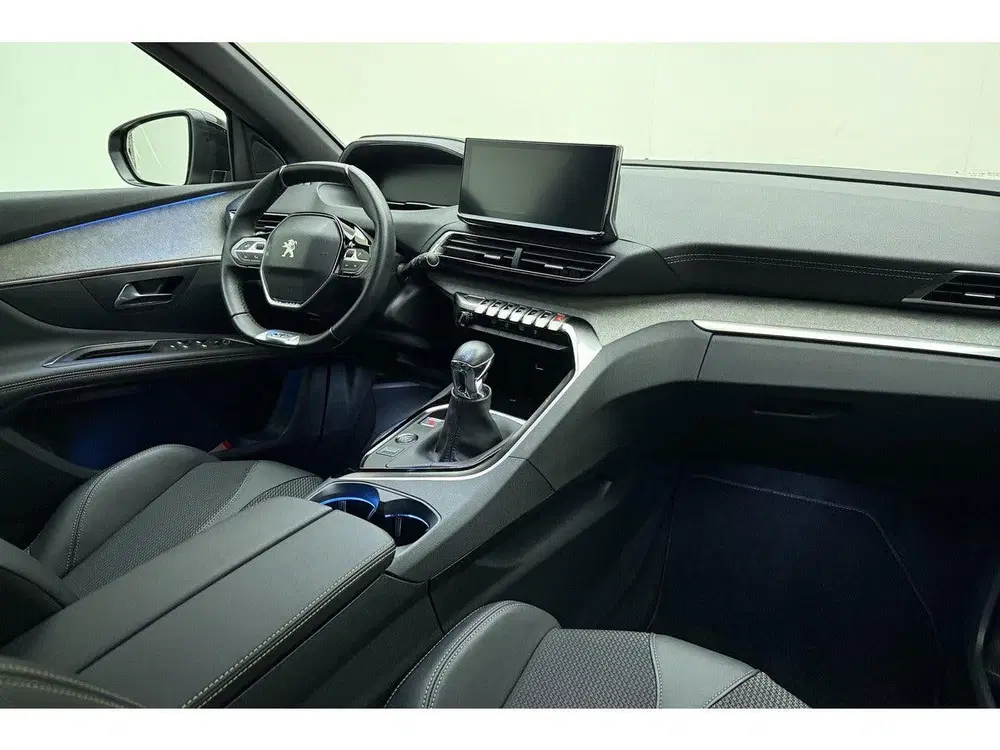 Peugeot 3008 1.2T 130pk GT uit 2024, foto 15