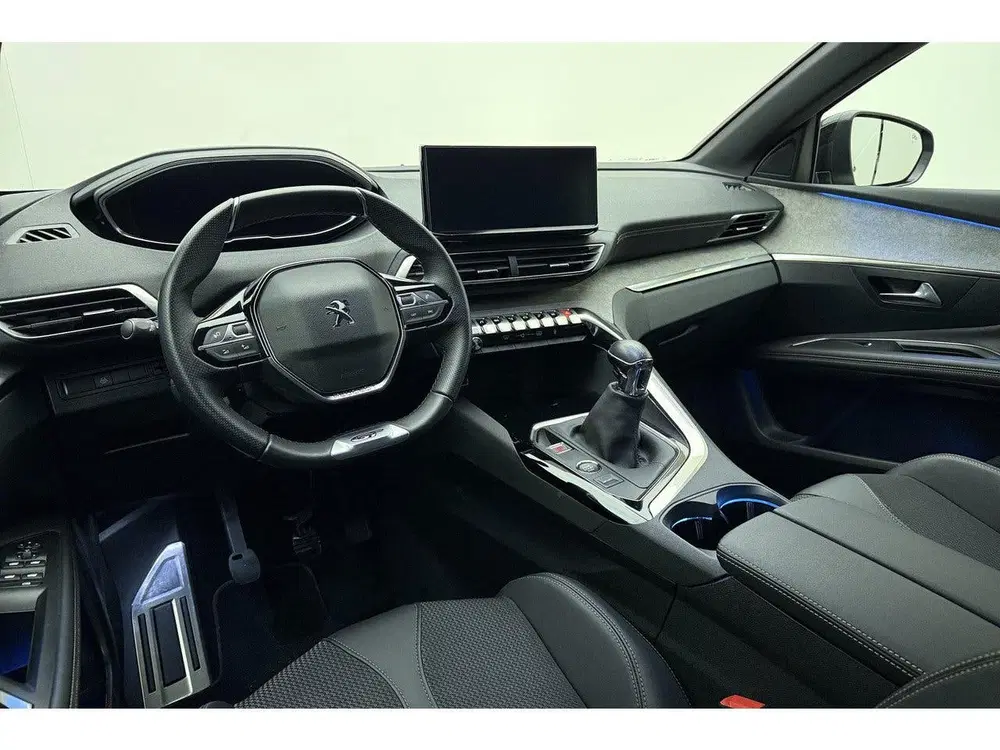 Peugeot 3008 1.2T 130pk GT uit 2024, foto 17