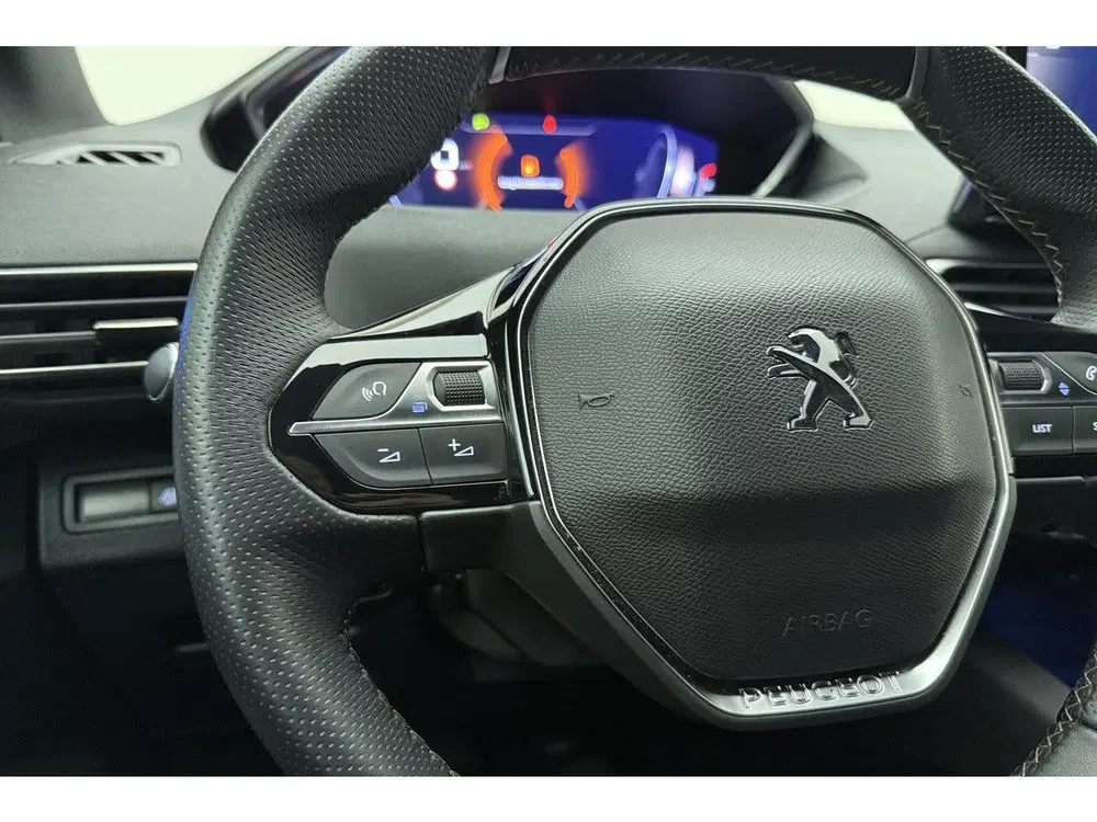 Peugeot 3008 1.2T 130pk GT uit 2024, foto 18