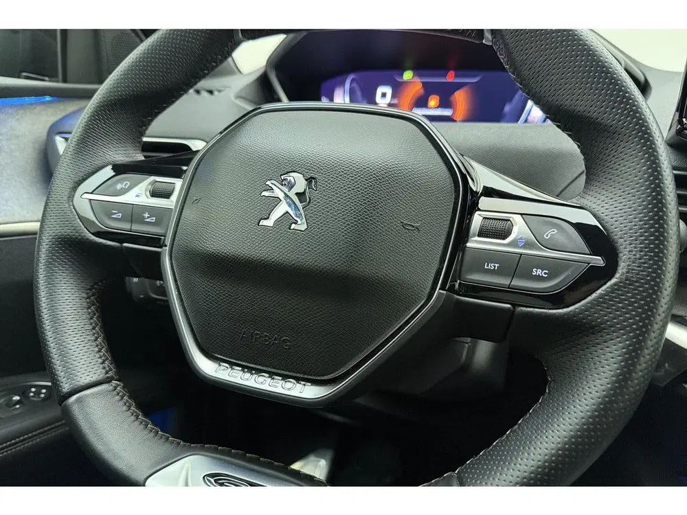 Peugeot 3008 1.2T 130pk GT uit 2024, foto 19