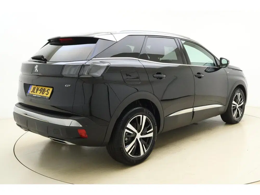 Peugeot 3008 1.2T 130pk GT uit 2024, foto 2