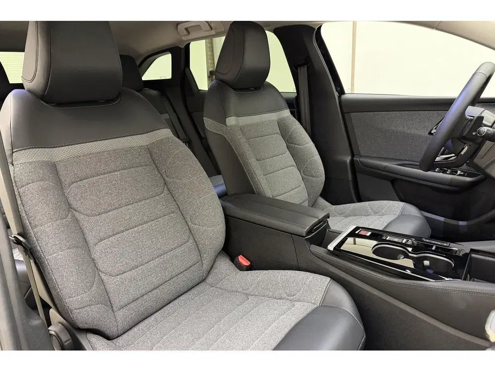 Citroën C5 X 1.2 PureTech Feel 130 PK Automaat uit 2025, foto 15