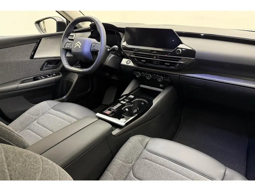 Citroën C5 X 1.2 PureTech Feel 130 PK Automaat uit 2025, foto 3
