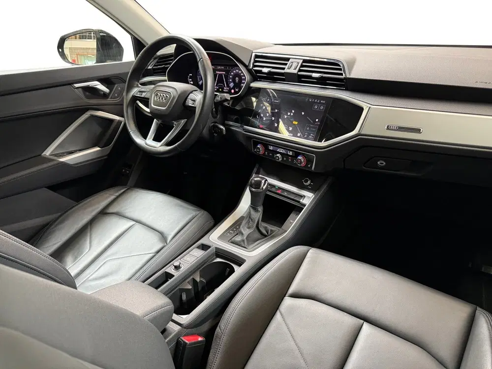 Audi Q3 45 TFSI e S edition I Leder I CarPlay I Ad uit 2021, foto 3