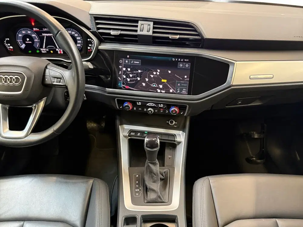 Audi Q3 45 TFSI e S edition I Leder I CarPlay I Ad uit 2021, foto 8