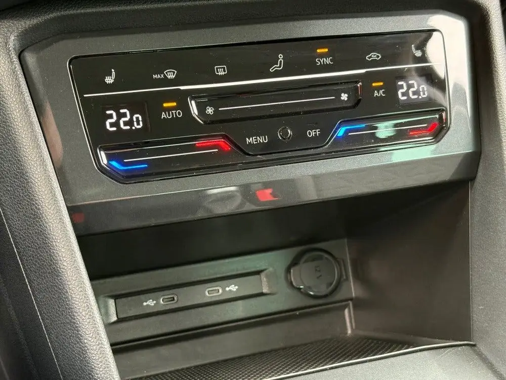 Volkswagen Tiguan 1.5 TSI ACT. FACELIFT LED DIGITALE-SCHERM uit 2023, foto 10
