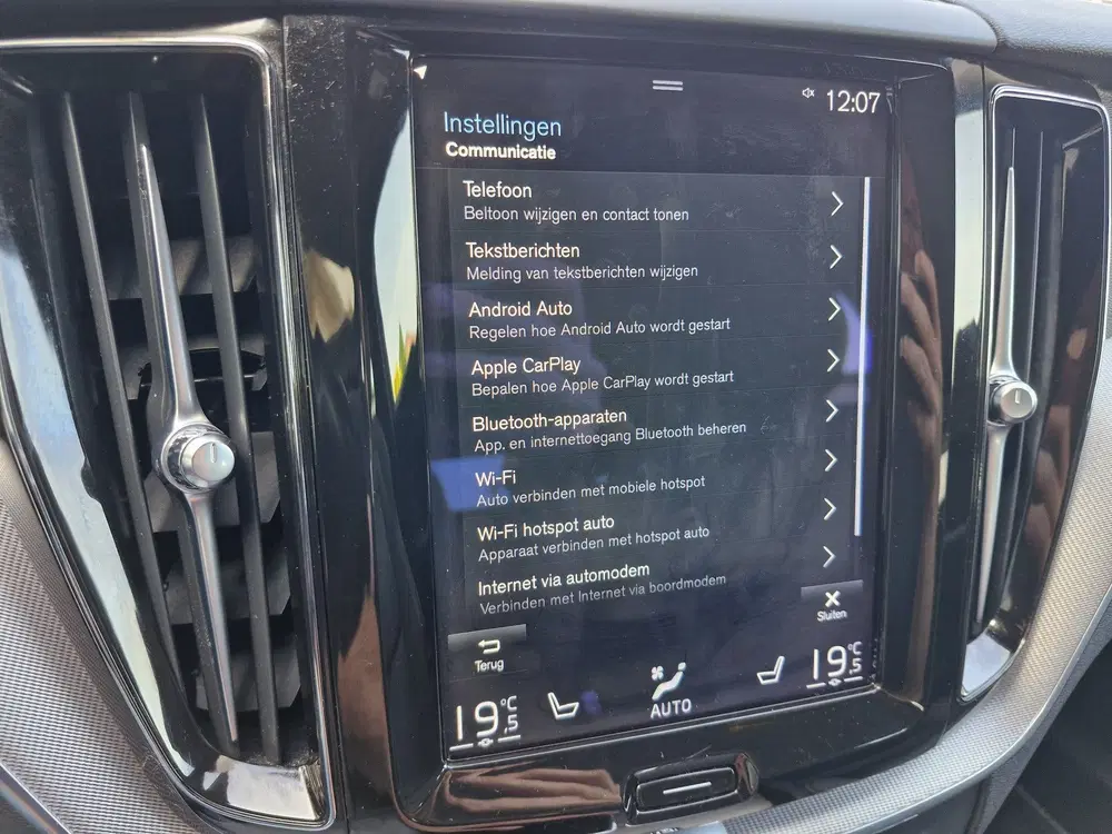 Volvo XC60 Recharge T6 AWD R-Design ALLE OPTIES lucht uit 2021, foto 19