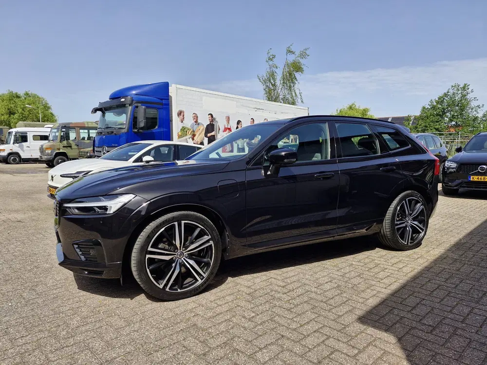 Volvo XC60 Recharge T6 AWD R-Design ALLE OPTIES lucht uit 2021, foto 8