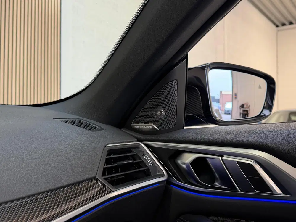 BMW M4 xDrive Competition uit 2023, foto 8
