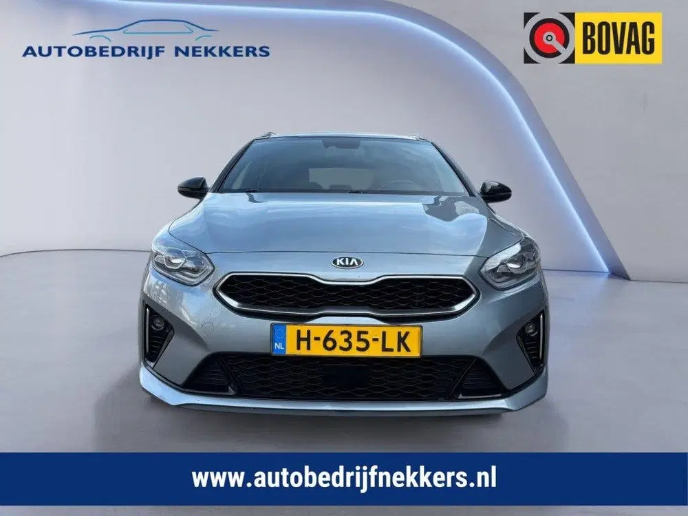 Kia Ceed 1.4 T-GDI GT-PLUSLINE uit 2020, foto 3