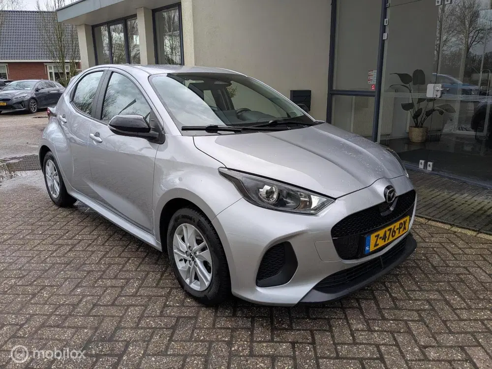 Mazda 2 1.5 Centre-line uit 2024, foto 17