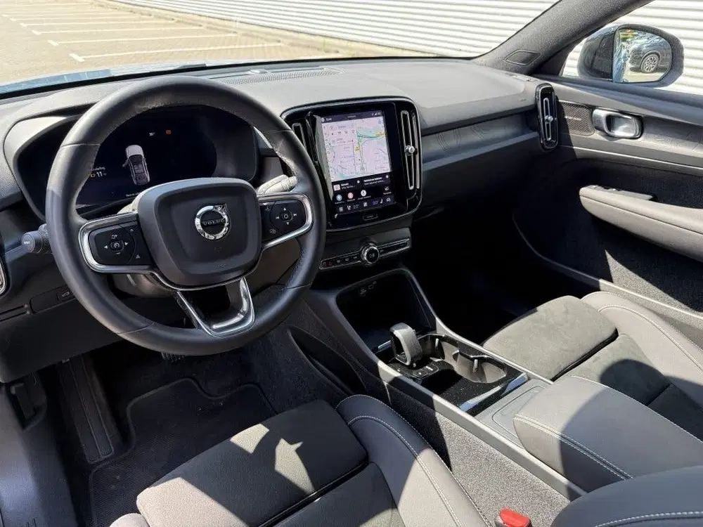 Volvo C40 Ultimate 69 kWh uit 2023, foto 12
