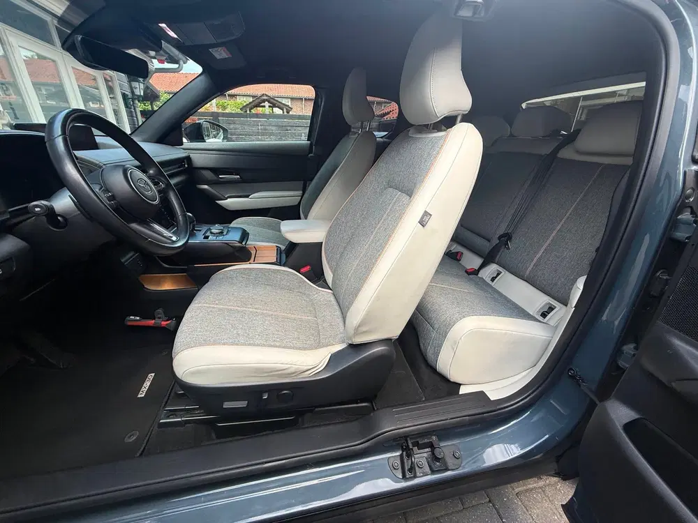 Mazda MX-30 E-SkyActiv 145 First Edition 36 kWh SOH 95 uit 2020, foto 14