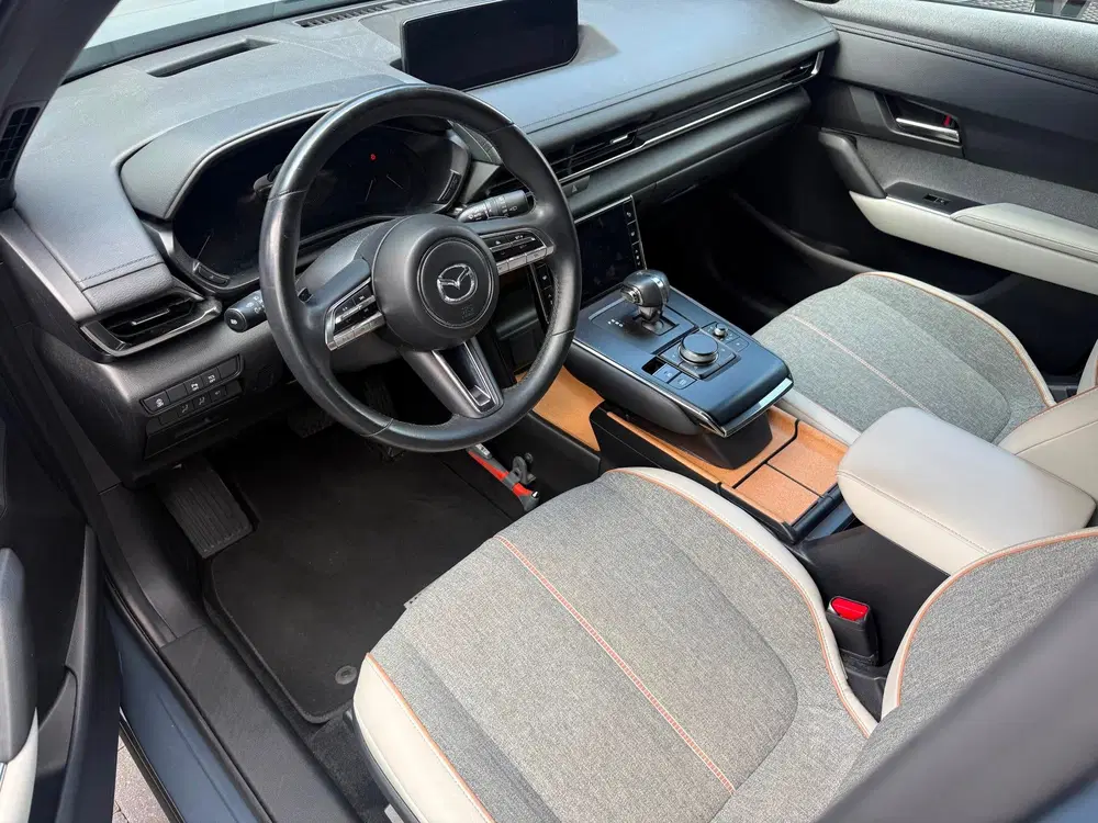 Mazda MX-30 E-SkyActiv 145 First Edition 36 kWh SOH 95 uit 2020, foto 15