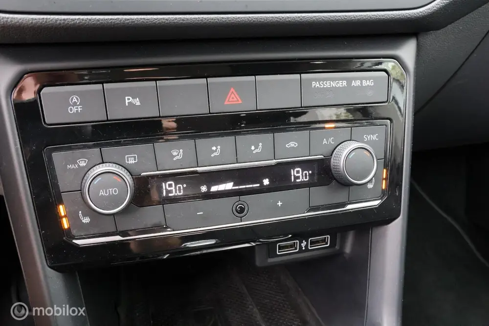 Volkswagen T-Cross 1.0 TSI DSG R-Line I LED | Carplay | ACC uit 2019, foto 20