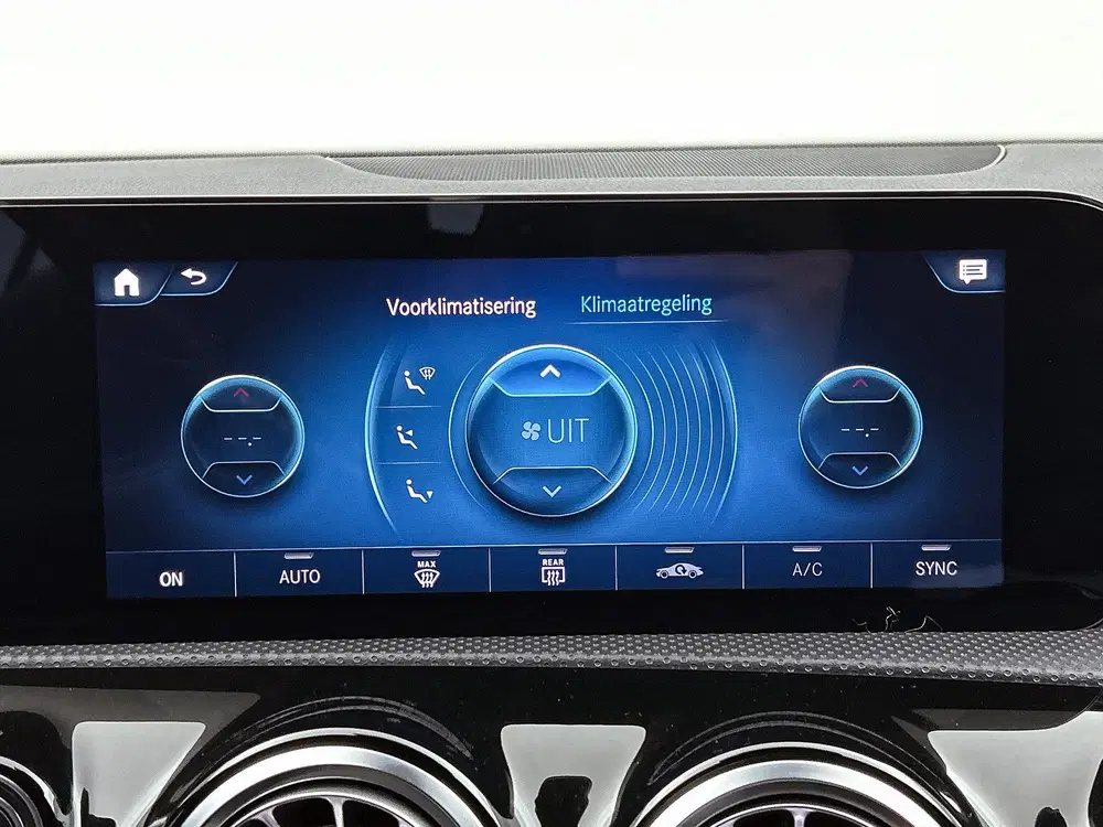 Mercedes-Benz A-Klasse 250 e Plug-In Hybride uit 2021, foto 10