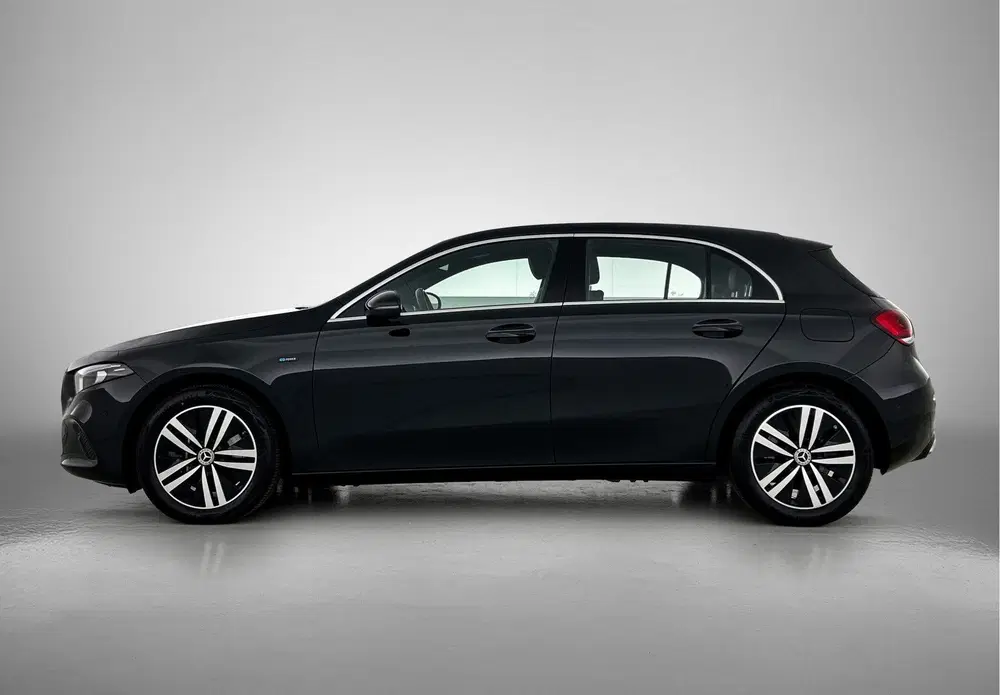 Mercedes-Benz A-Klasse 250 e Plug-In Hybride uit 2021, foto 3