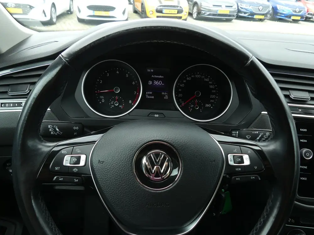 Volkswagen Tiguan Allspace 1.5 TSI 150PK Comfortline Busines uit 2019, foto 15