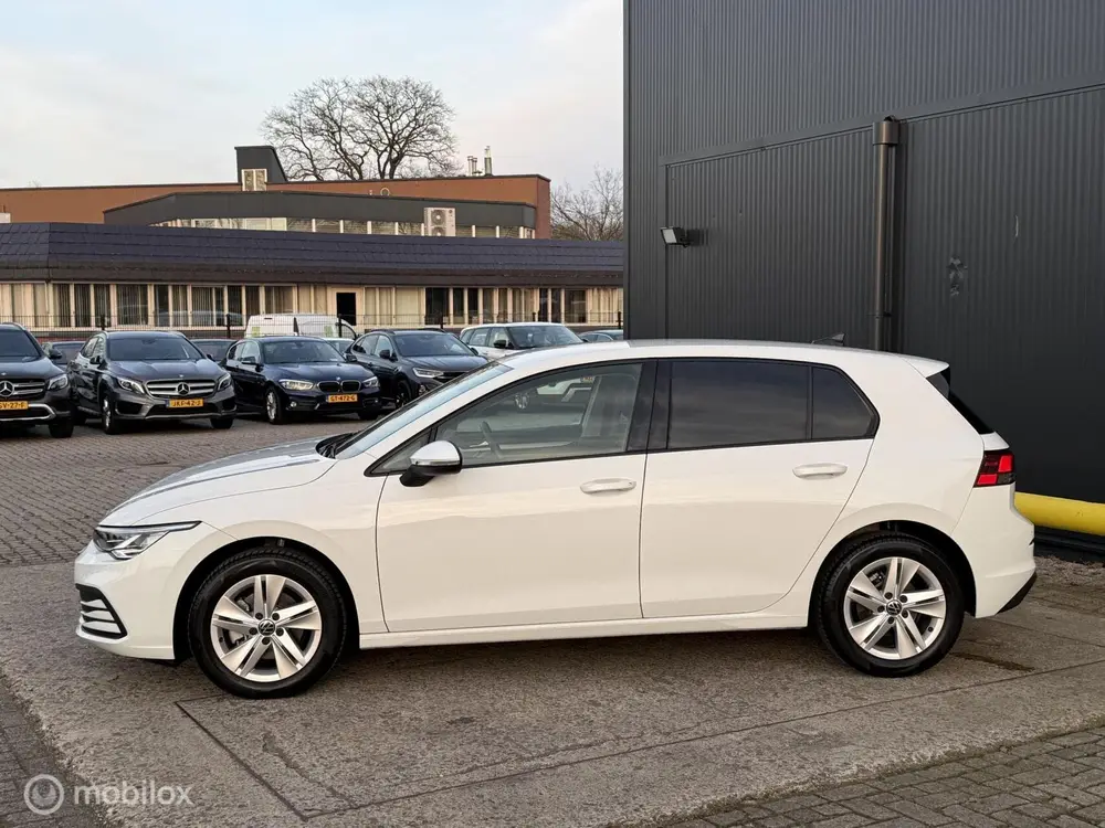 Volkswagen Golf 1.0 eTSI Life Business BTW | AUTOMAAT | uit 2023, foto 7