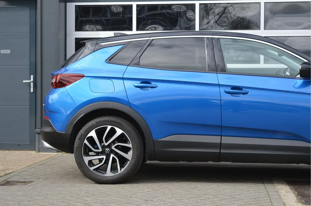 Opel Grandland X 1.2 Turbo Innovation uit 2019, foto 17