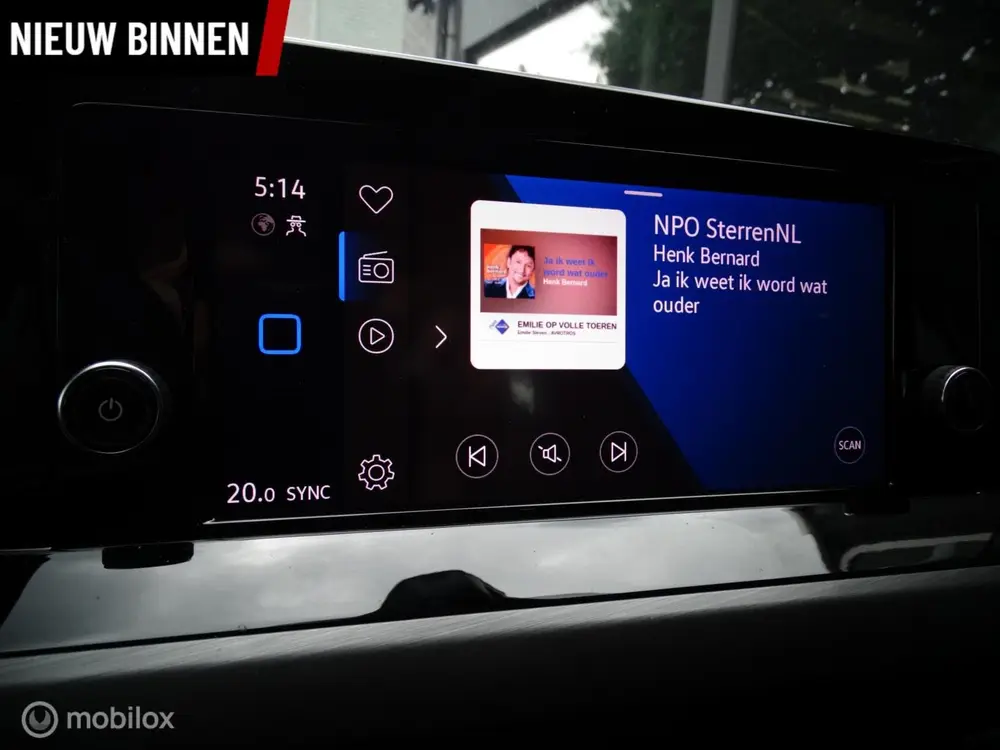 Volkswagen Golf 1.5 TSI Style | Camera | Ambient uit 2024, foto 12
