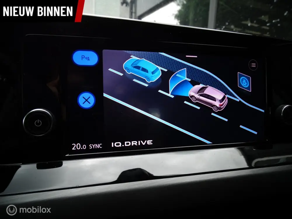 Volkswagen Golf 1.5 TSI Style | Camera | Ambient uit 2024, foto 14