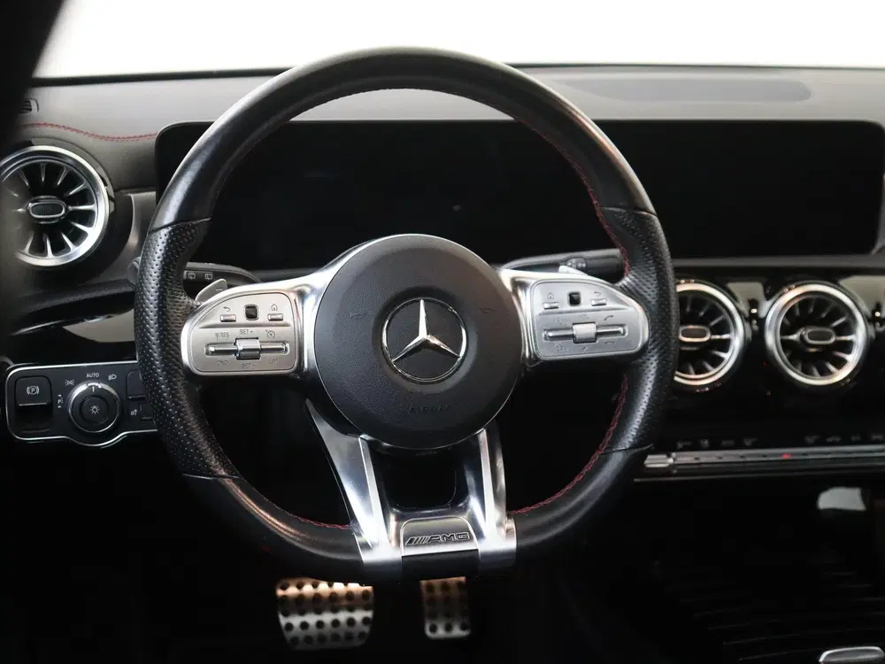 Mercedes-Benz CLA 200 Business Solutio uit 2022, foto 11