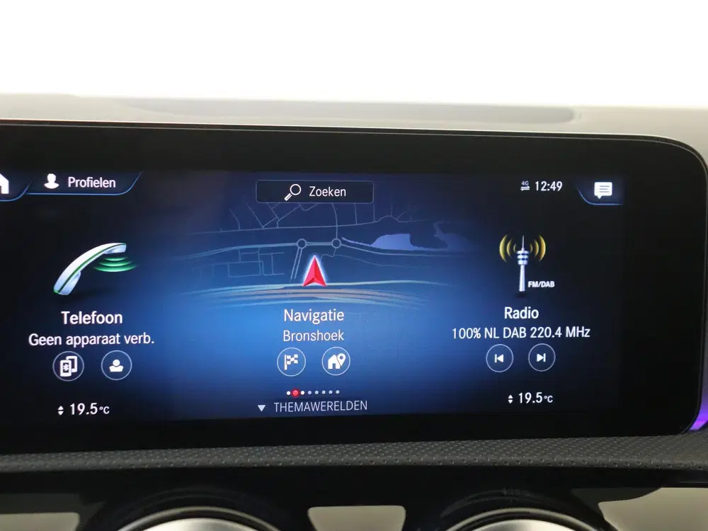 Mercedes-Benz CLA 200 Business Solutio uit 2022, foto 16