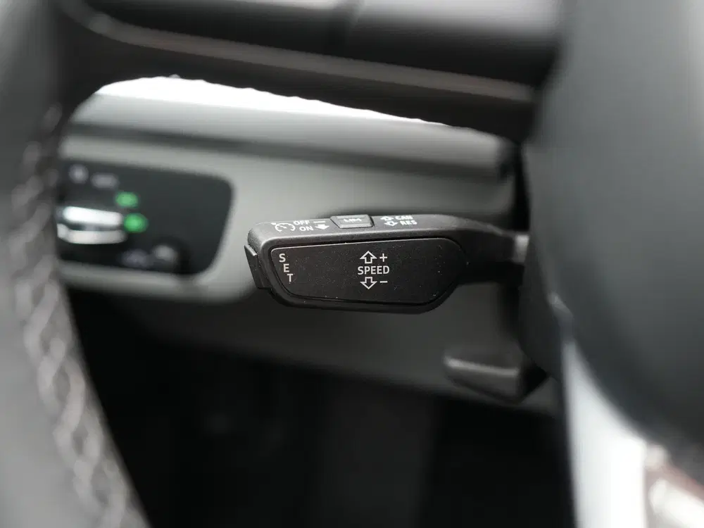 Audi Q5 55 TFSI e S Line PHEV 367pk Dealer O.H. uit 2023, foto 17