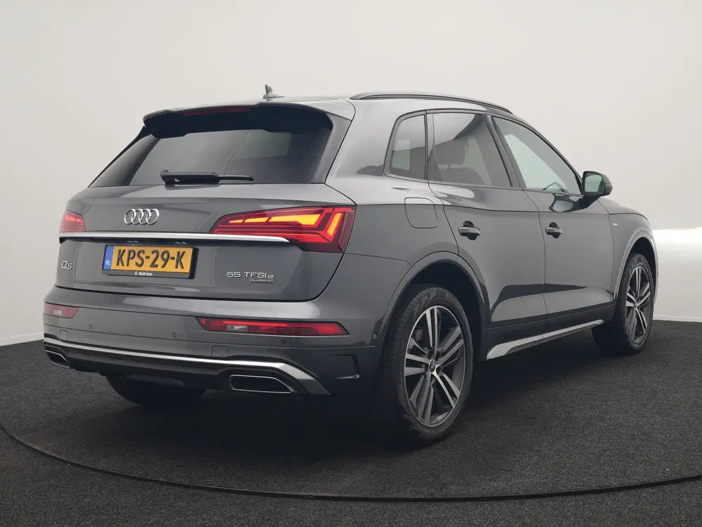 Audi Q5 55 TFSI e S Line PHEV 367pk Dealer O.H. uit 2023, foto 3