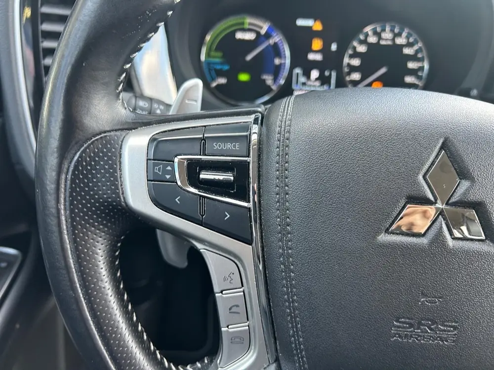 Mitsubishi Outlander 2.4 PHEV Pure+ | Automaat | Keyless sta uit 2019, foto 17