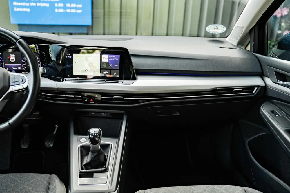 Volkswagen Golf 1.0 TSI Life uit 2022, foto 17