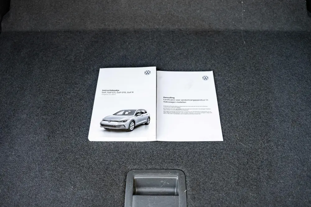 Volkswagen Golf 1.0 TSI Life uit 2022, foto 19